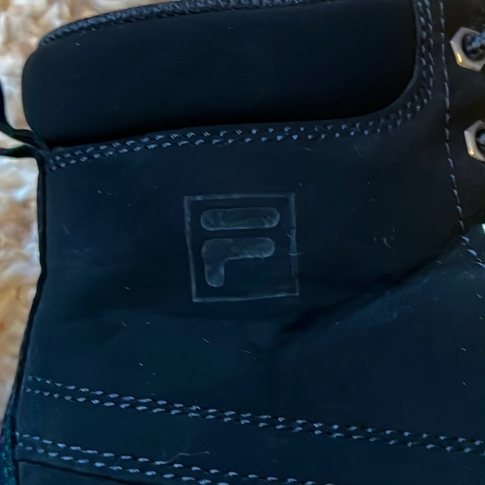 Kids Fila Suede Workboots - Picture 7 of 13